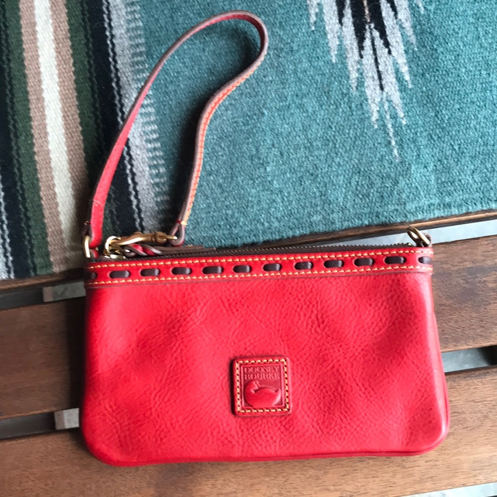 NWT Dooney & Bourke wristlet.